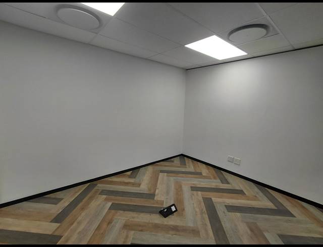 396M² OFFICE TO LET IN BRYANSTON